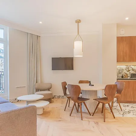 3br St Honore Place Vandome Apartamento Paris